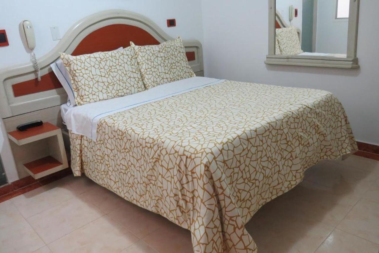 בוגוטה Hotel Zulita מראה חיצוני תמונה