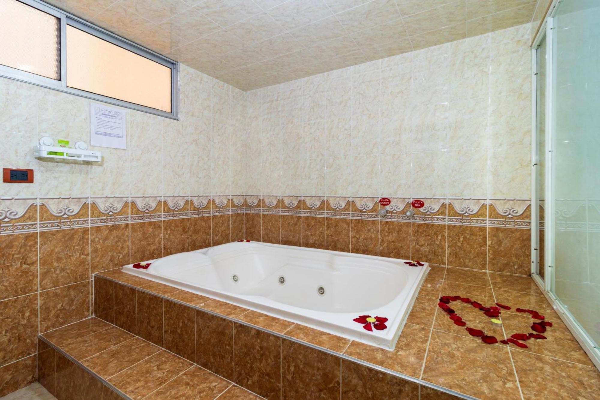 בוגוטה Hotel Zulita מראה חיצוני תמונה